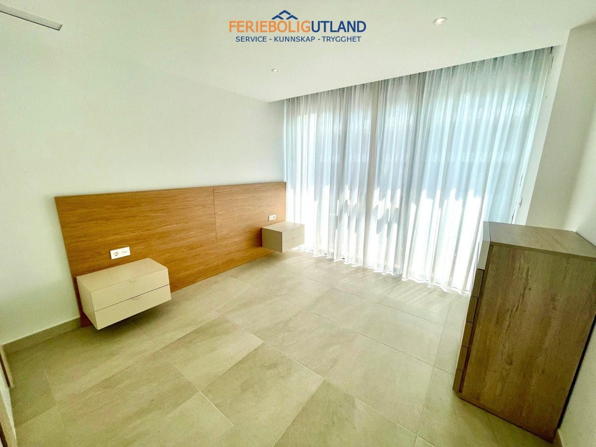 3 camera da letto Villa in vendita in Benijofar con piscina garage - 399.000 € (Rif: 10001095)