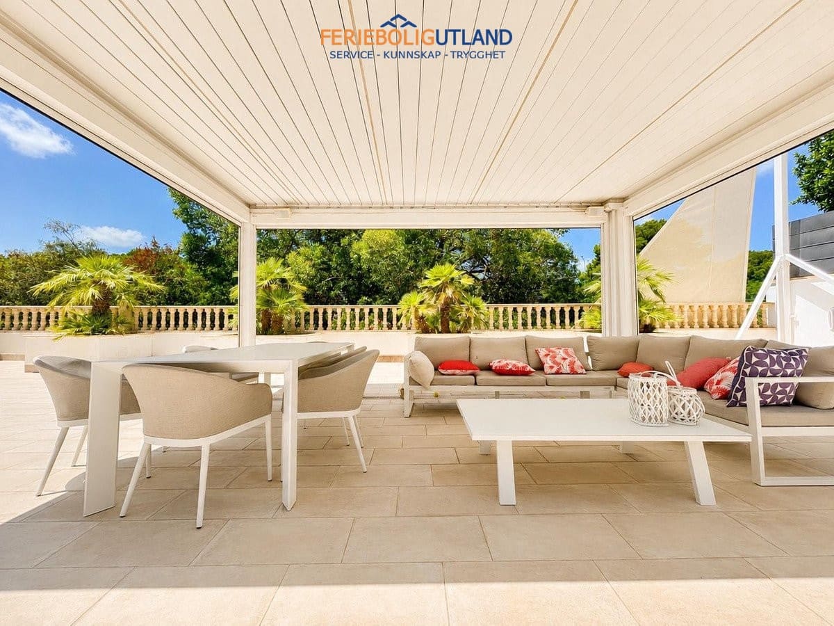 4 soveværelse Villa til salg i Campoamor med swimmingpool garage - € 1.225.000 (Ref: 10001098)