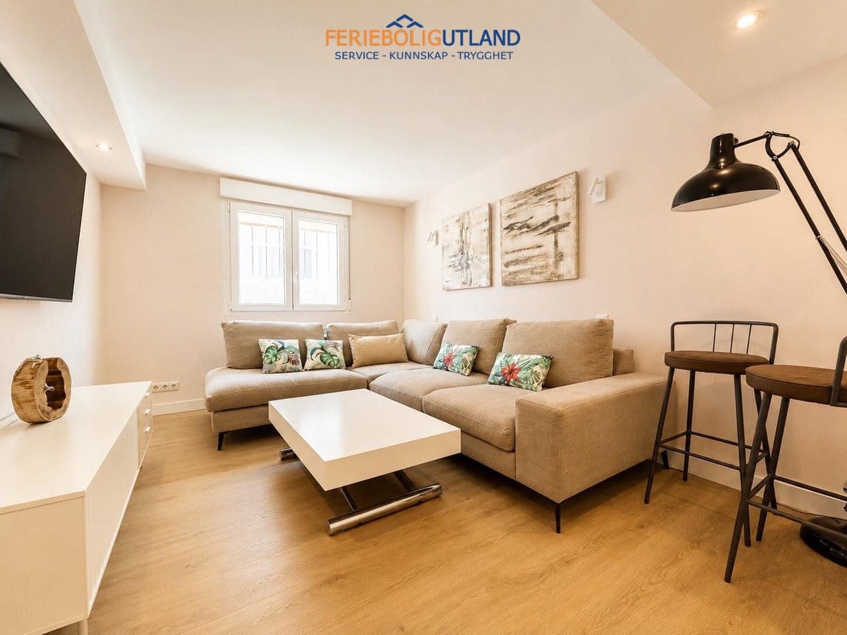 4 soveværelse Villa til salg i Campoamor med swimmingpool garage - € 1.225.000 (Ref: 10001098)