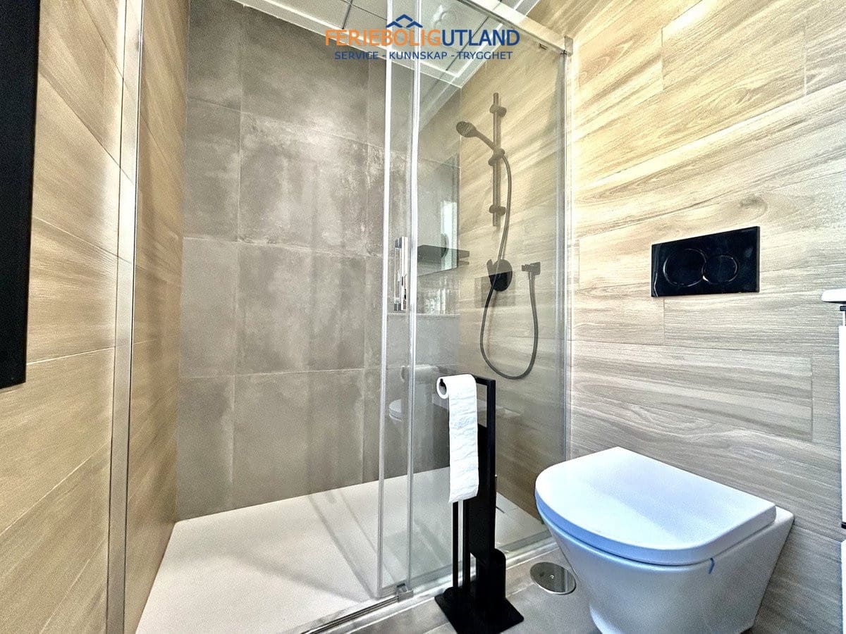 2 chambre Villa/Maison à vendre à Villamartin avec piscine garage - 425 000 € (Ref: 10001099)