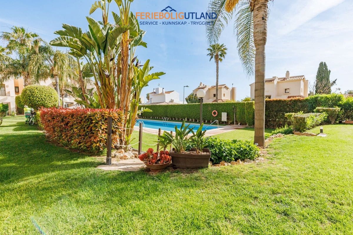 2 quarto Casa em Banda para venda em Roda com piscina garagem - 235 000 € (Ref: 10001100)