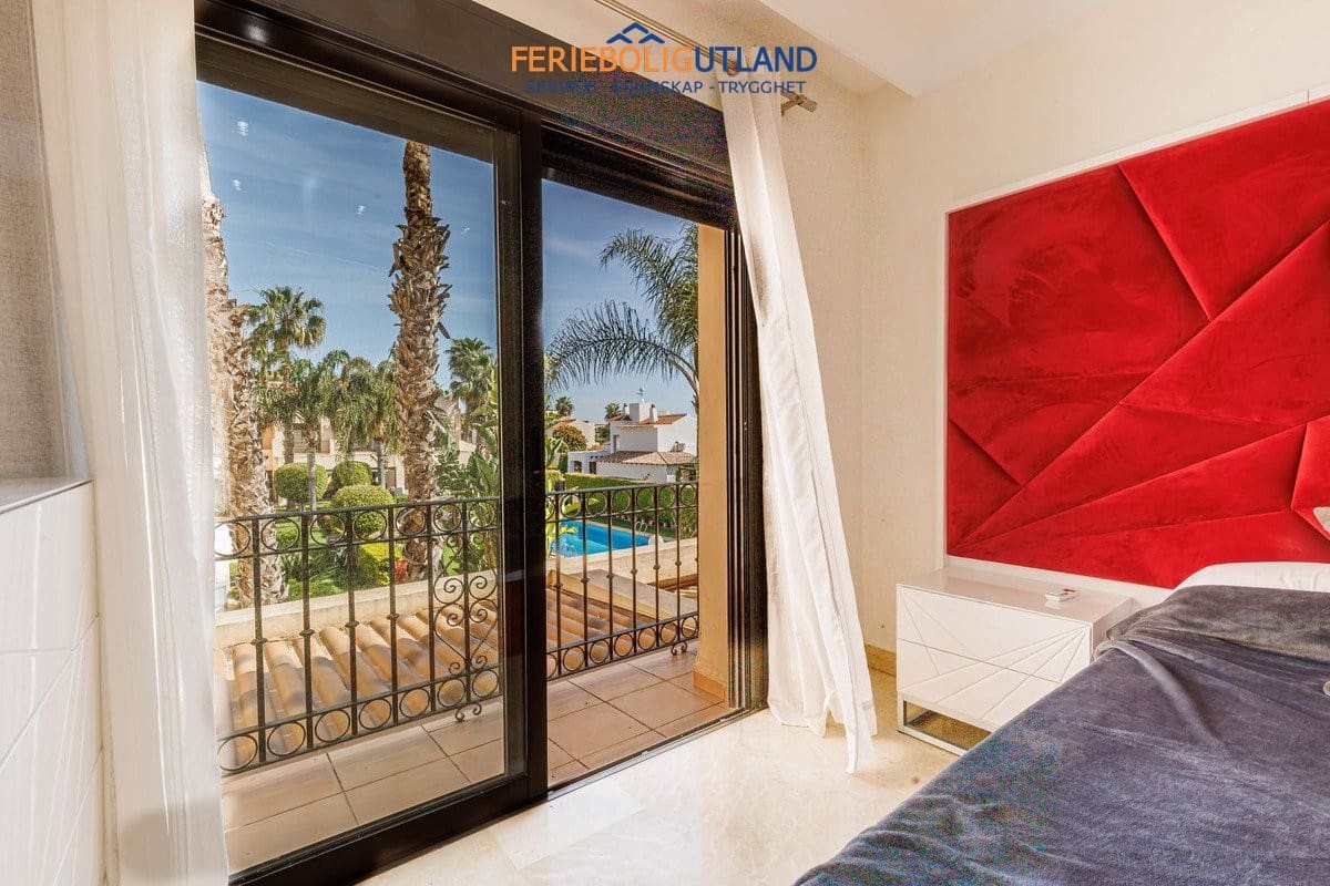 2 quarto Casa em Banda para venda em Roda com piscina garagem - 235 000 € (Ref: 10001100)