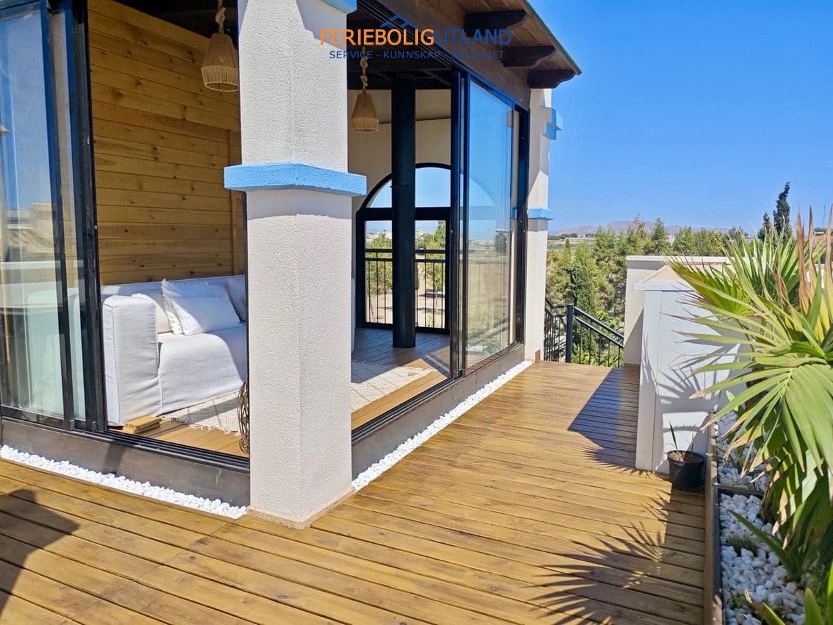 2 bedroom Penthouse for sale in La Puebla with pool garage - € 169,999 (Ref: 10001102)