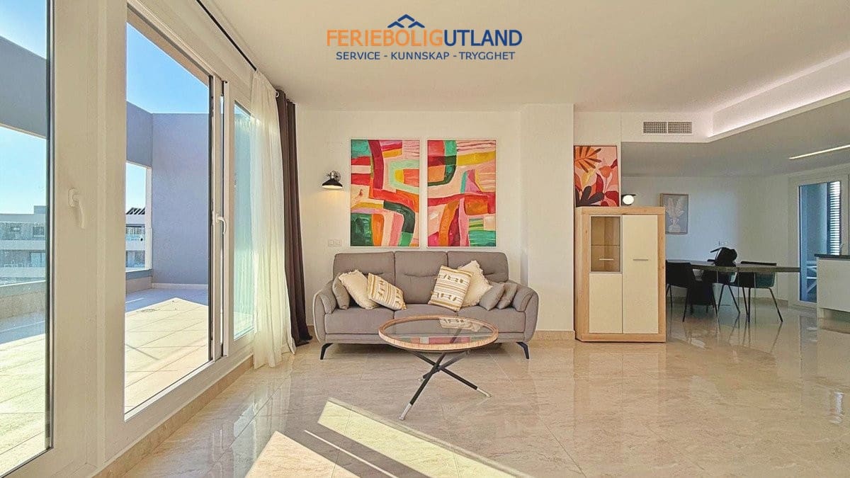 Ático de 3 habitaciones en Orihuela Costa en venta con piscina garaje - 765.000 € (Ref: 10001106)