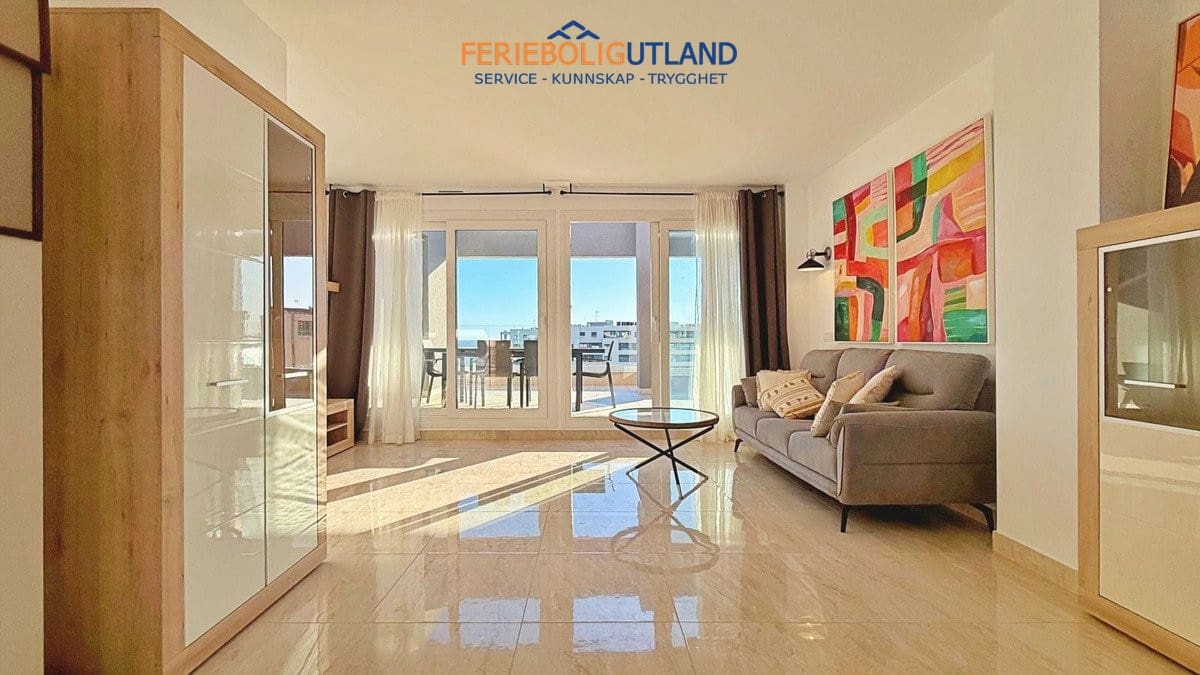Ático de 3 habitaciones en Orihuela Costa en venta con piscina garaje - 765.000 € (Ref: 10001106)