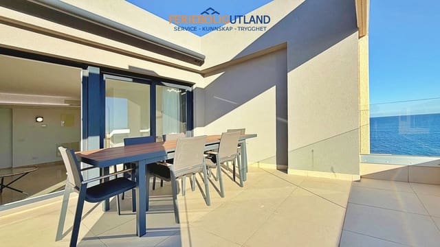 Ático de 3 habitaciones en Punta Prima, Orihuela en venta con piscina garaje - 765.000 € (Ref: 10001106)