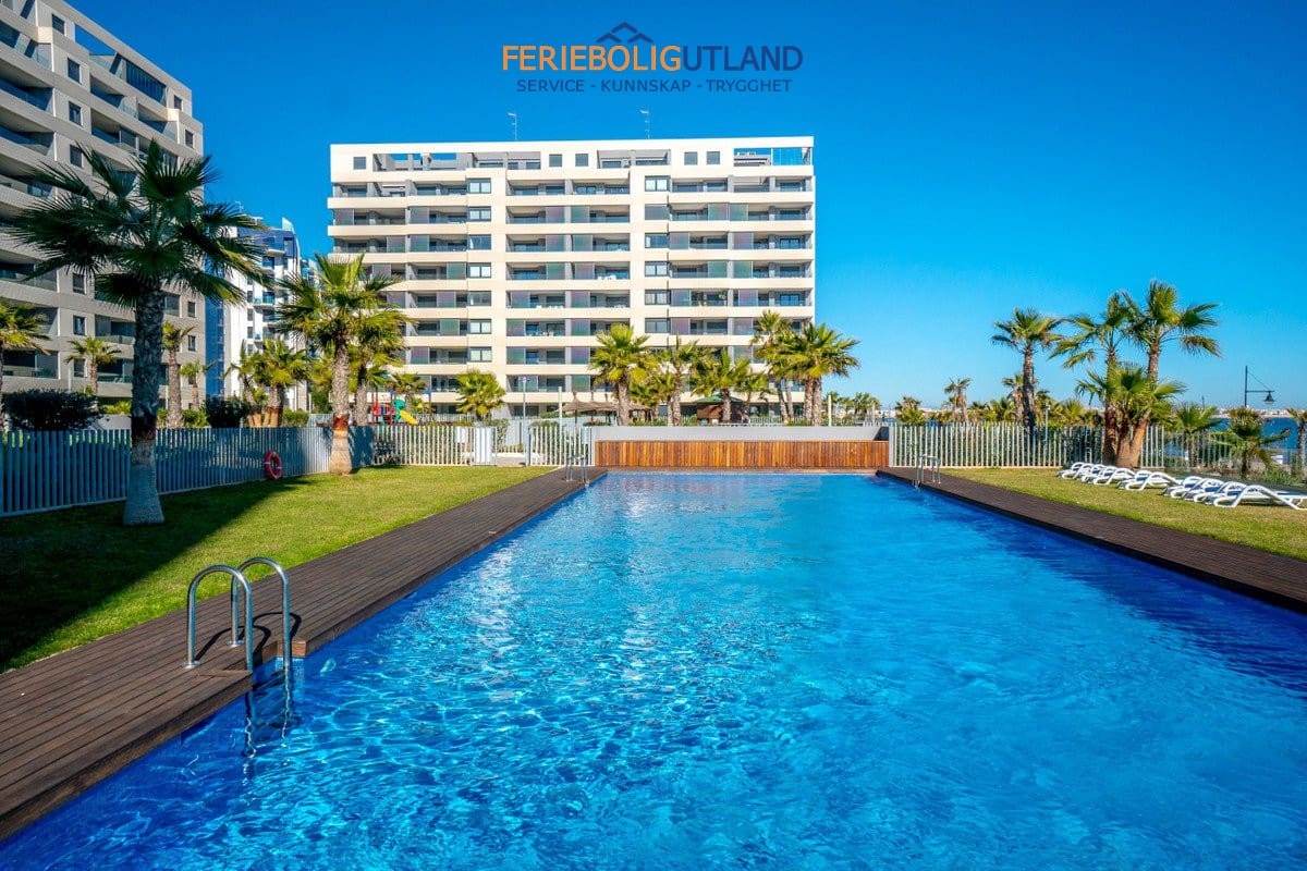 Ático de 3 habitaciones en Orihuela Costa en venta con piscina garaje - 765.000 € (Ref: 10001106)