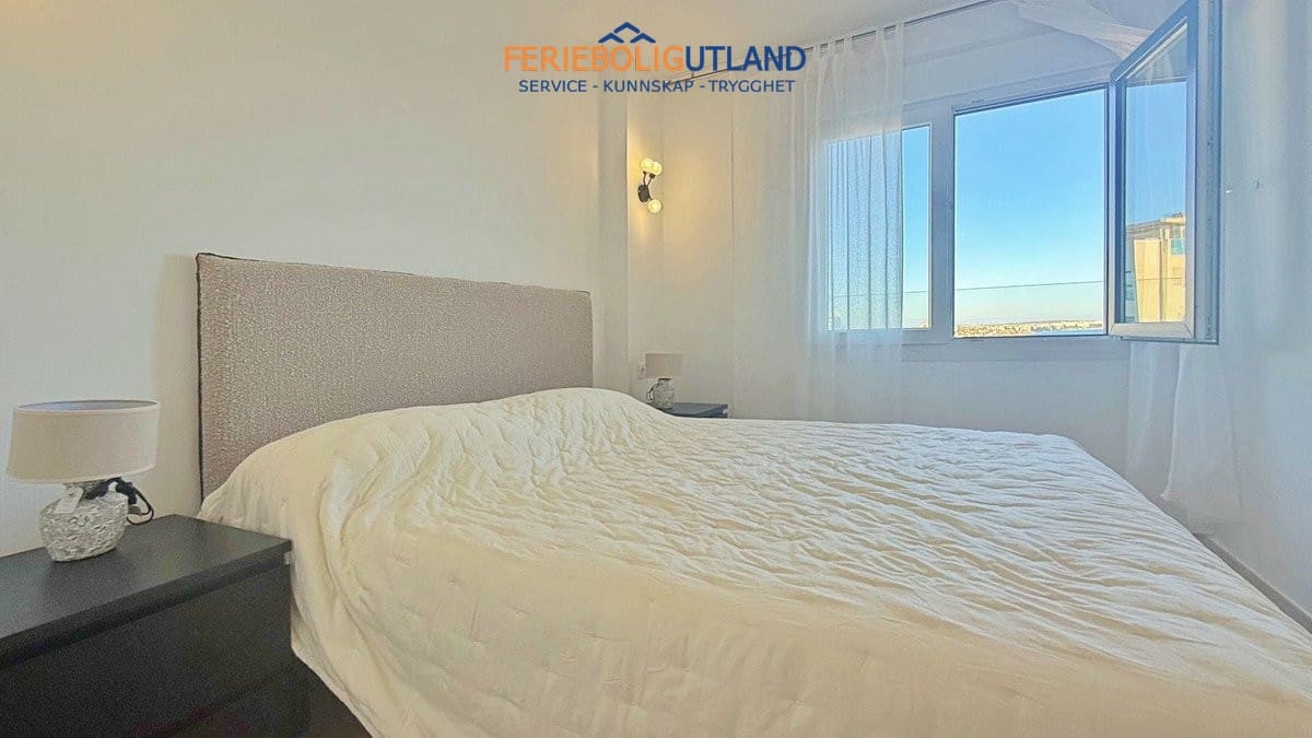 Ático de 3 habitaciones en Orihuela Costa en venta con piscina garaje - 765.000 € (Ref: 10001106)