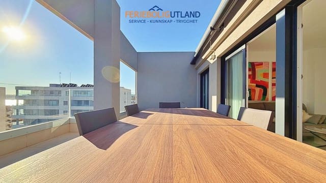 Ático de 3 habitaciones en Punta Prima, Orihuela en venta con piscina garaje - 765.000 € (Ref: 10001106)