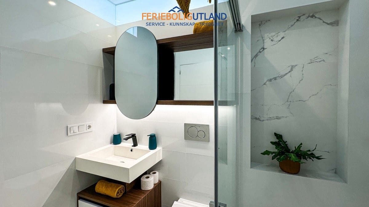 2 slaapkamer Bungalow te koop in Ciudad Quesada met zwembad garage - € 359.000 (Ref: 10001107)