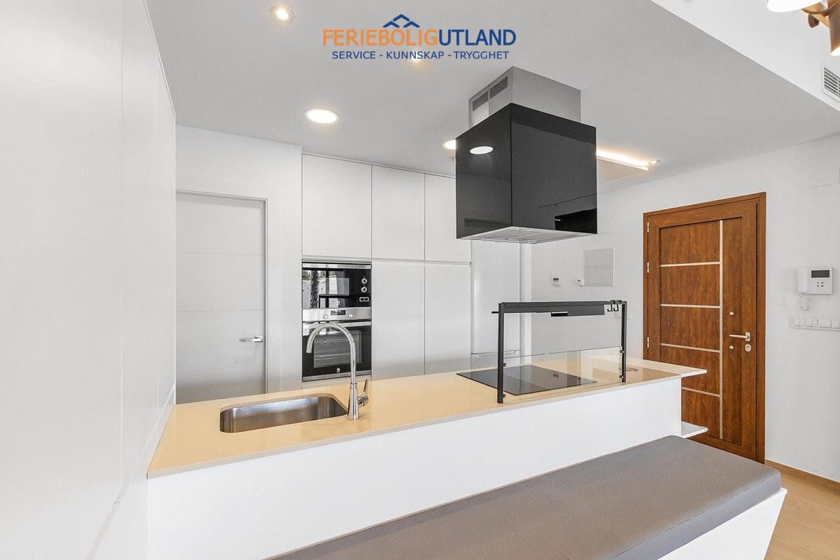 3 sypialnia Willa na sprzedaż w Benijofar z basenem - 529 500 € (Ref: 10001110)