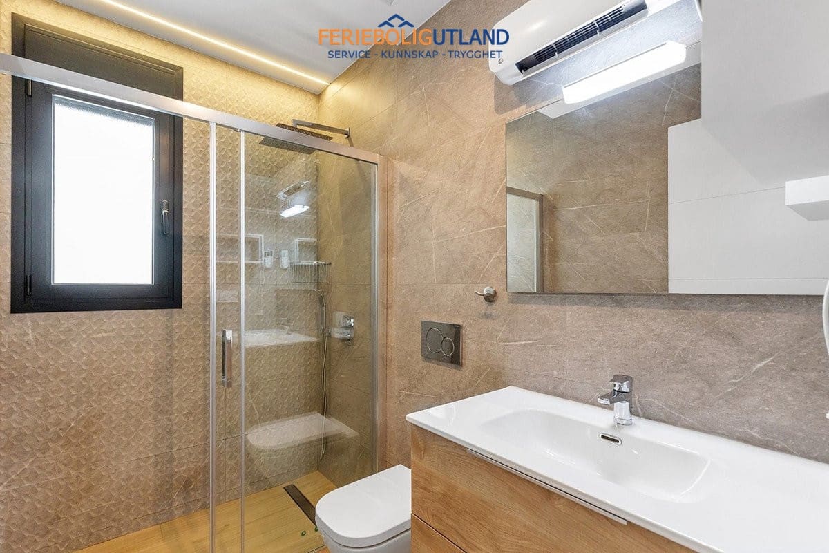 3 sypialnia Willa na sprzedaż w Benijofar z basenem - 529 500 € (Ref: 10001110)