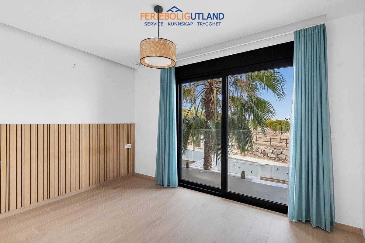 3 sypialnia Willa na sprzedaż w Benijofar z basenem - 529 500 € (Ref: 10001110)