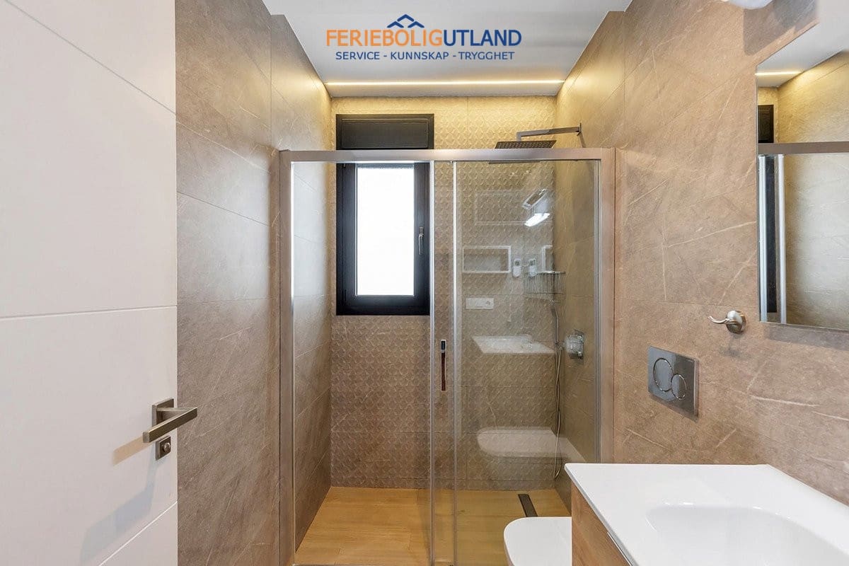 3 sypialnia Willa na sprzedaż w Benijofar z basenem - 529 500 € (Ref: 10001110)