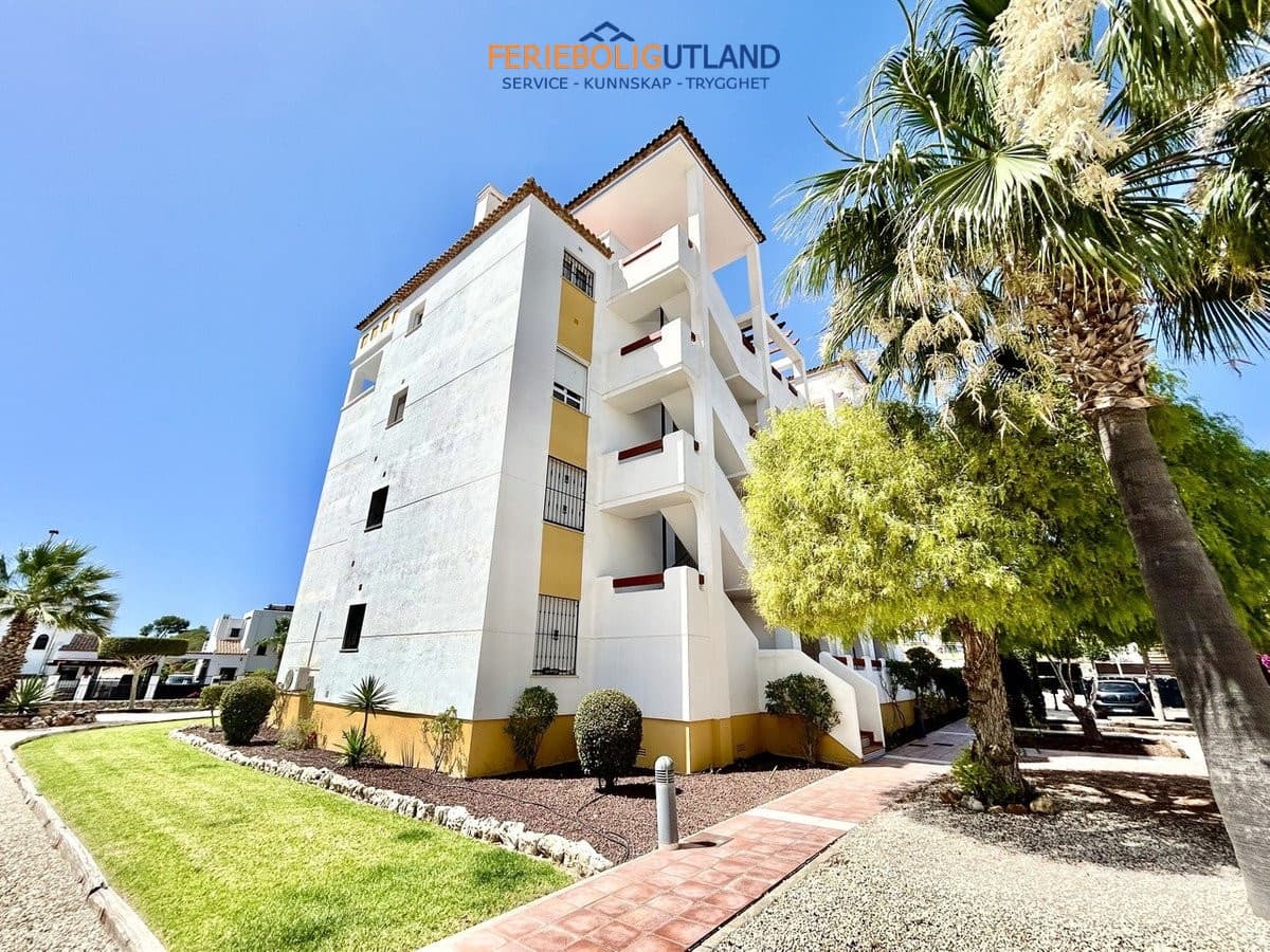2 soveværelse Lejlighed til salg i Villamartin med swimmingpool garage - € 189.000 (Ref: 10001111)