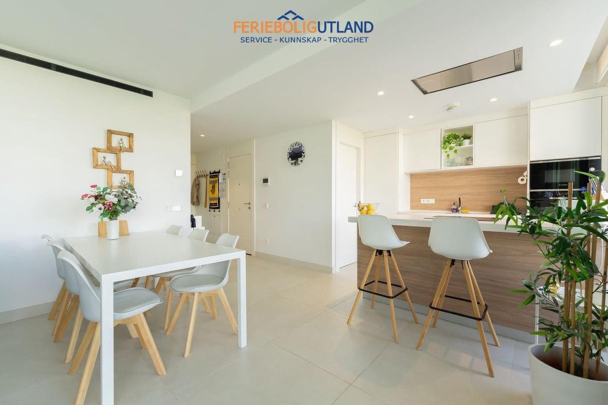 2 Zimmer Apartment zu verkaufen in Fuengirola mit Pool Garage - 580.000 € (Ref: 10001120)