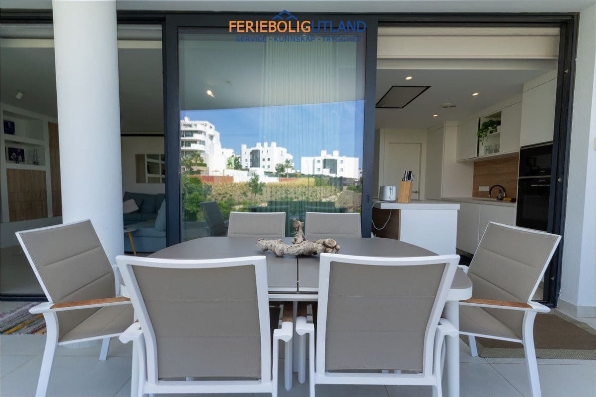 2 Zimmer Apartment zu verkaufen in Fuengirola mit Pool Garage - 580.000 € (Ref: 10001120)