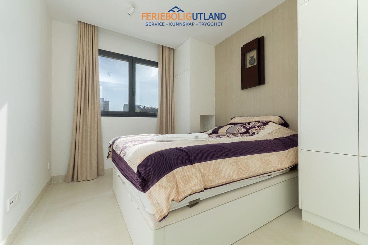 2 Zimmer Apartment zu verkaufen in Fuengirola mit Pool Garage - 580.000 € (Ref: 10001120)