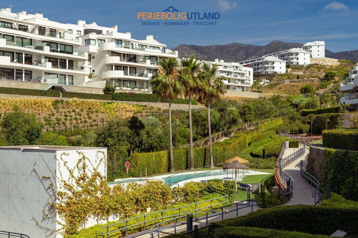 2 Zimmer Apartment zu verkaufen in Fuengirola mit Pool Garage - 580.000 € (Ref: 10001120)