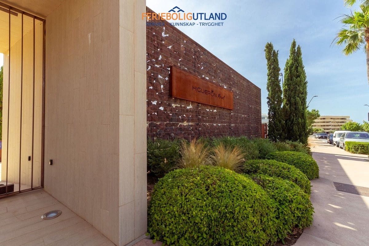 2 Zimmer Apartment zu verkaufen in Fuengirola mit Pool Garage - 580.000 € (Ref: 10001120)