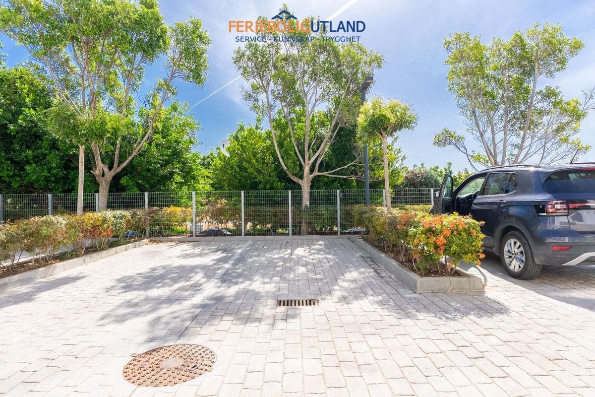 2 Zimmer Apartment zu verkaufen in Fuengirola mit Pool Garage - 580.000 € (Ref: 10001120)