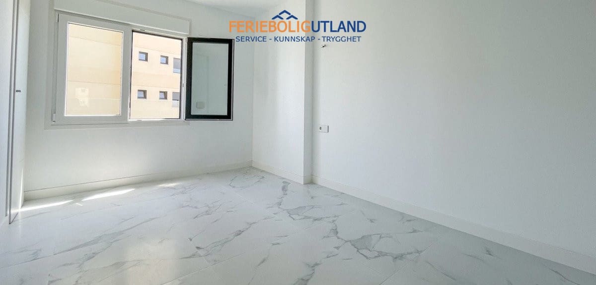3 slaapkamer Appartement te koop in Orihuela Costa met zwembad garage - € 579.900 (Ref: 10001122)