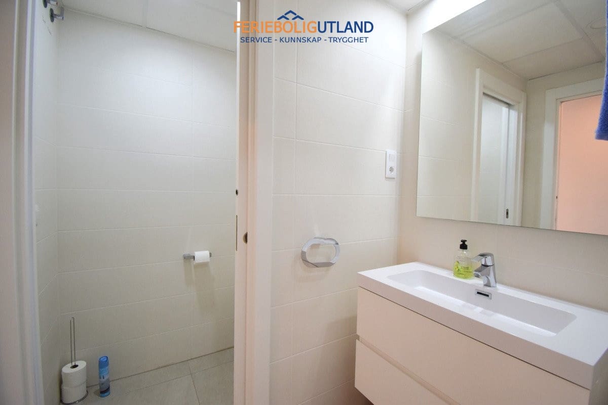 Apartamento de 2 habitaciones en Playa Flamenca en venta con piscina garaje - 365.000 € (Ref: 10001123)