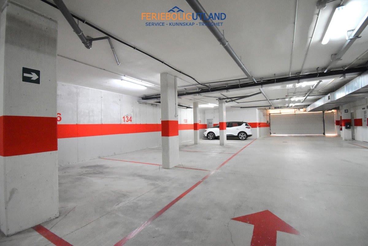 Apartamento de 2 habitaciones en Playa Flamenca en venta con piscina garaje - 365.000 € (Ref: 10001123)