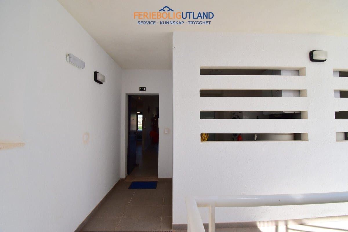Apartamento de 2 habitaciones en Playa Flamenca en venta con piscina garaje - 365.000 € (Ref: 10001123)