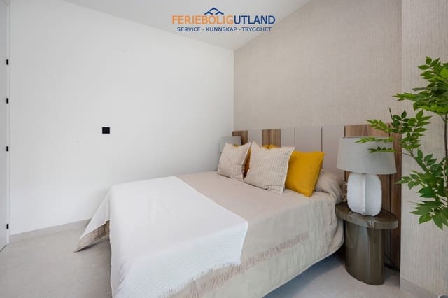 2 soverom Leilighet til salgs i Puerto Deportivo, Guardamar del Segura med svømmebasseng garasje - € 255 000 (Ref: 10001124)