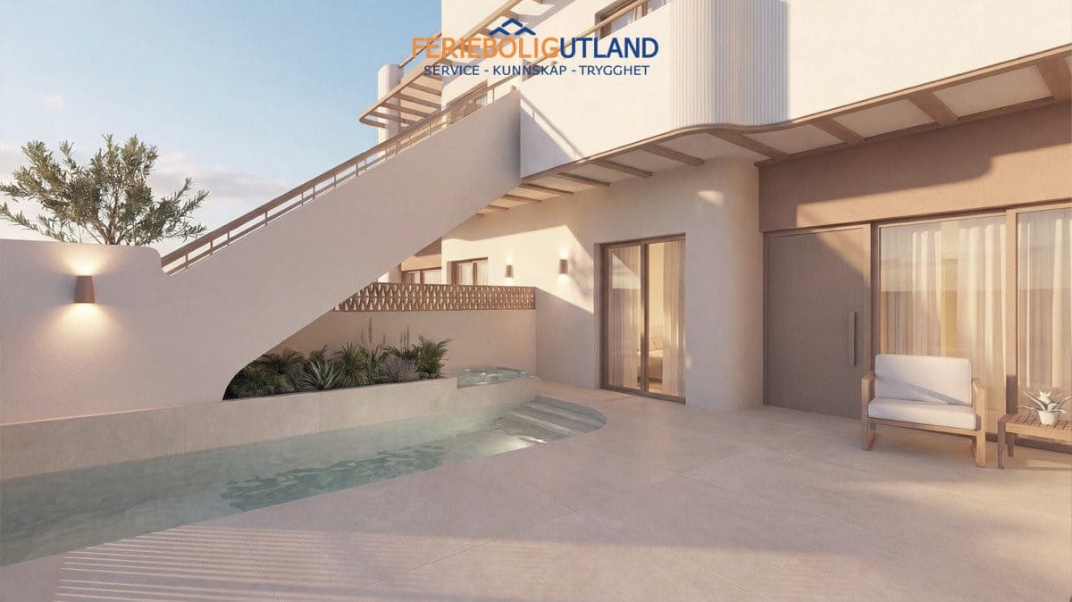 2 makuuhuone Bungalow myytävänä paikassa Pilar de la Horadada mukana uima-altaan 
autotalli - 299 900 € (Ref: 10001125)