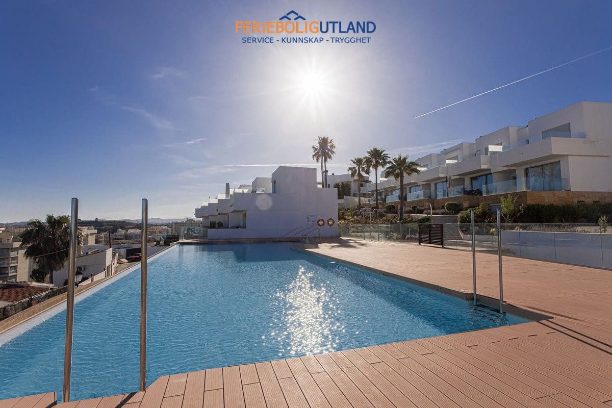 Chalet de 5 habitaciones en Fuengirola en venta con piscina - 1.890.000 € (Ref: 10001129)
