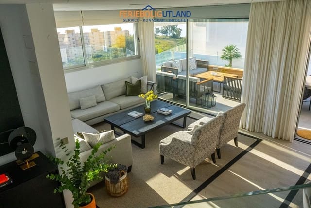 Chalet de 5 habitaciones en El Higuerón, Fuengirola en venta con piscina - 1.890.000 € (Ref: 10001129)