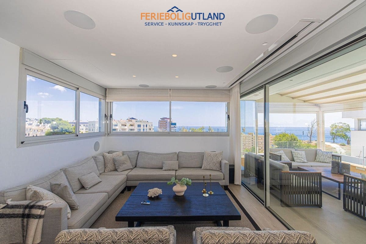 Chalet de 5 habitaciones en Fuengirola en venta con piscina - 1.890.000 € (Ref: 10001129)