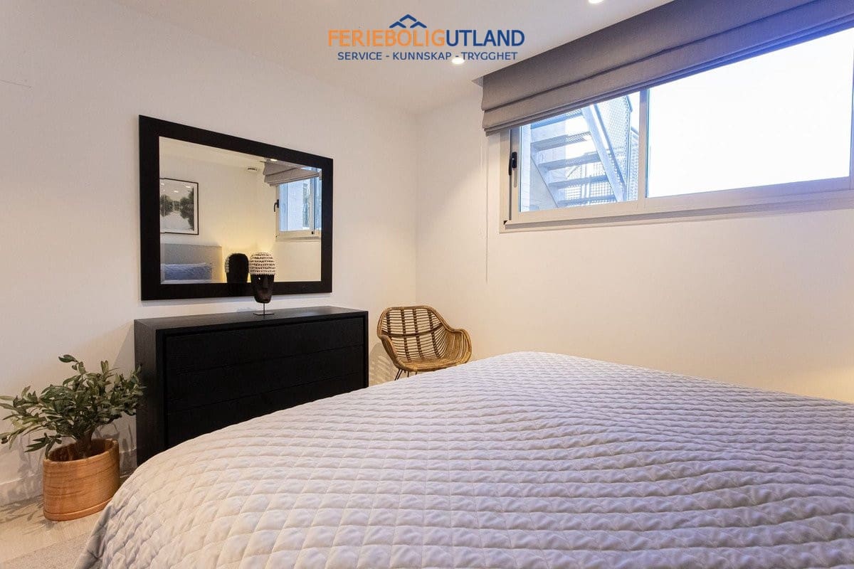 Chalet de 5 habitaciones en Fuengirola en venta con piscina - 1.890.000 € (Ref: 10001129)