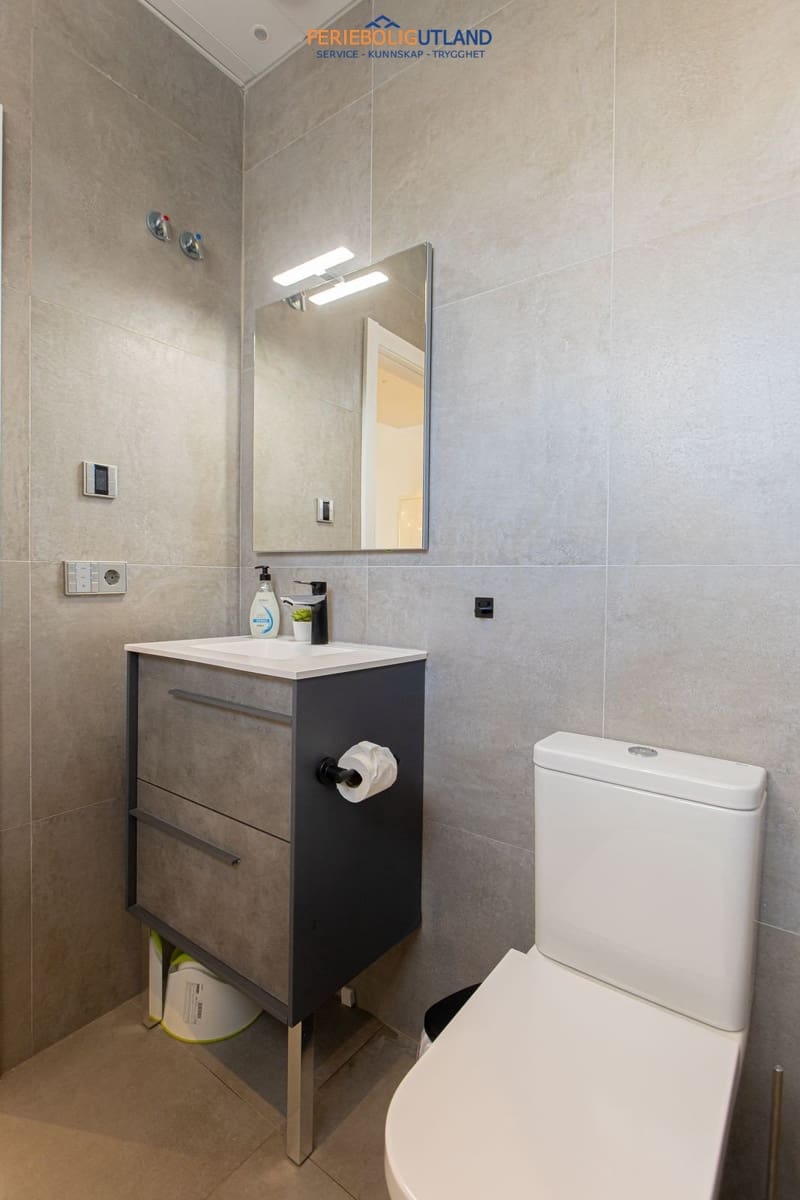 Chalet de 5 habitaciones en Fuengirola en venta con piscina - 1.890.000 € (Ref: 10001129)