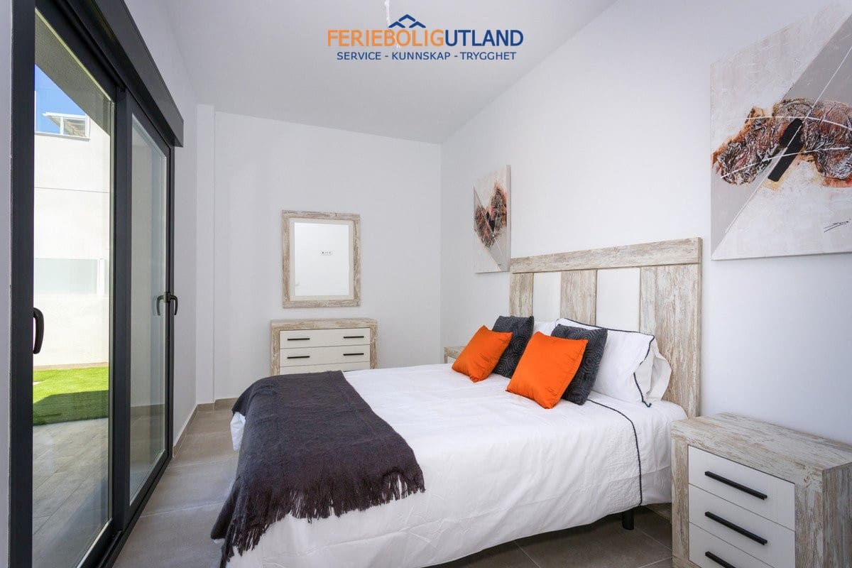 3 slaapkamer Huis te koop in Daya Nueva met zwembad garage - € 388.000 (Ref: 10001131)