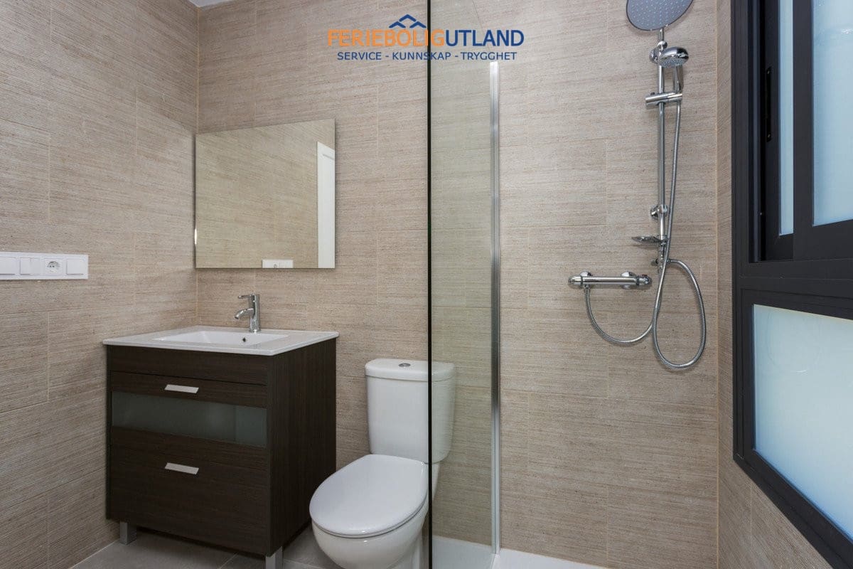 3 slaapkamer Huis te koop in Daya Nueva met zwembad garage - € 388.000 (Ref: 10001131)