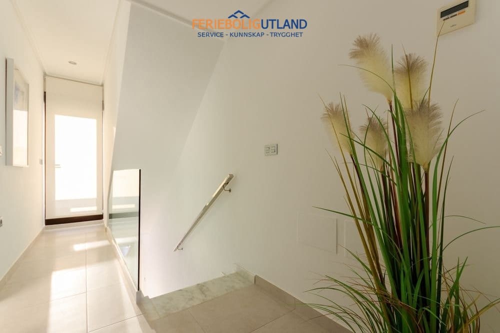 4 camera da letto Casa in vendita in Pilar de la Horadada con piscina garage - 369.900 € (Rif: 10001133)