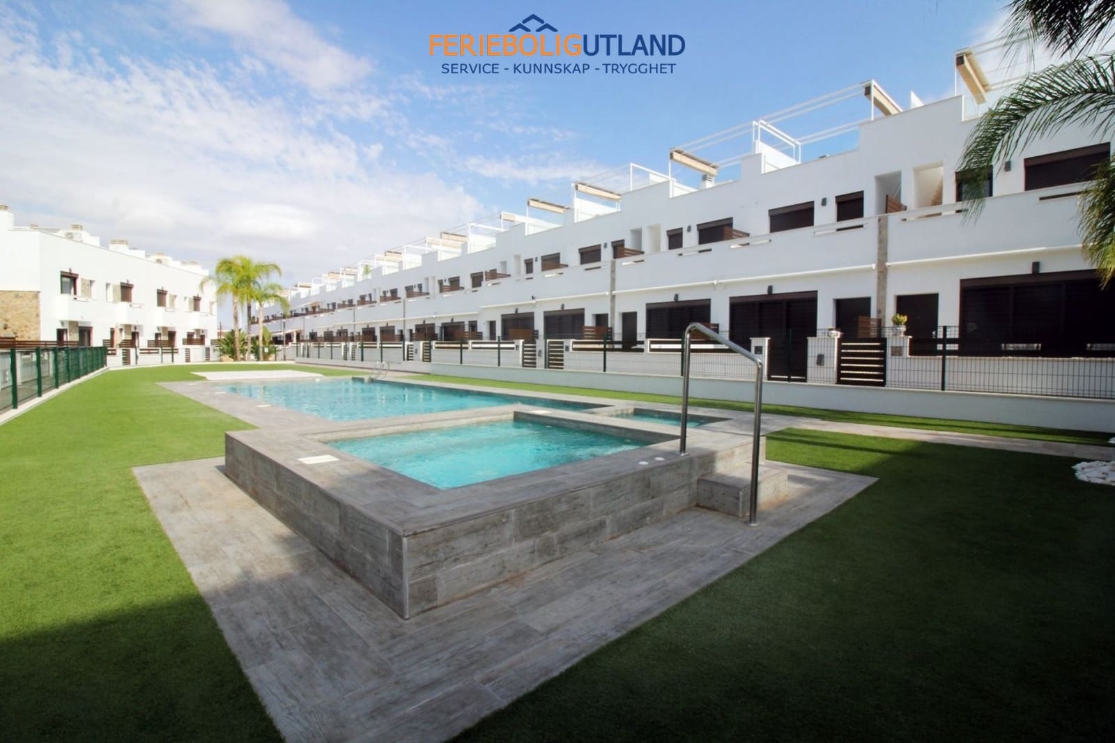 4 camera da letto Casa in vendita in Pilar de la Horadada con piscina garage - 369.900 € (Rif: 10001133)