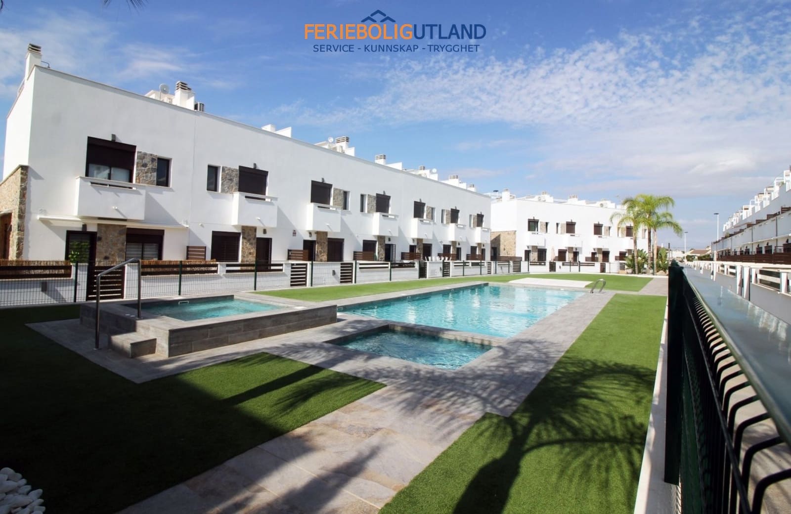 4 camera da letto Casa in vendita in Pilar de la Horadada con piscina garage - 369.900 € (Rif: 10001133)