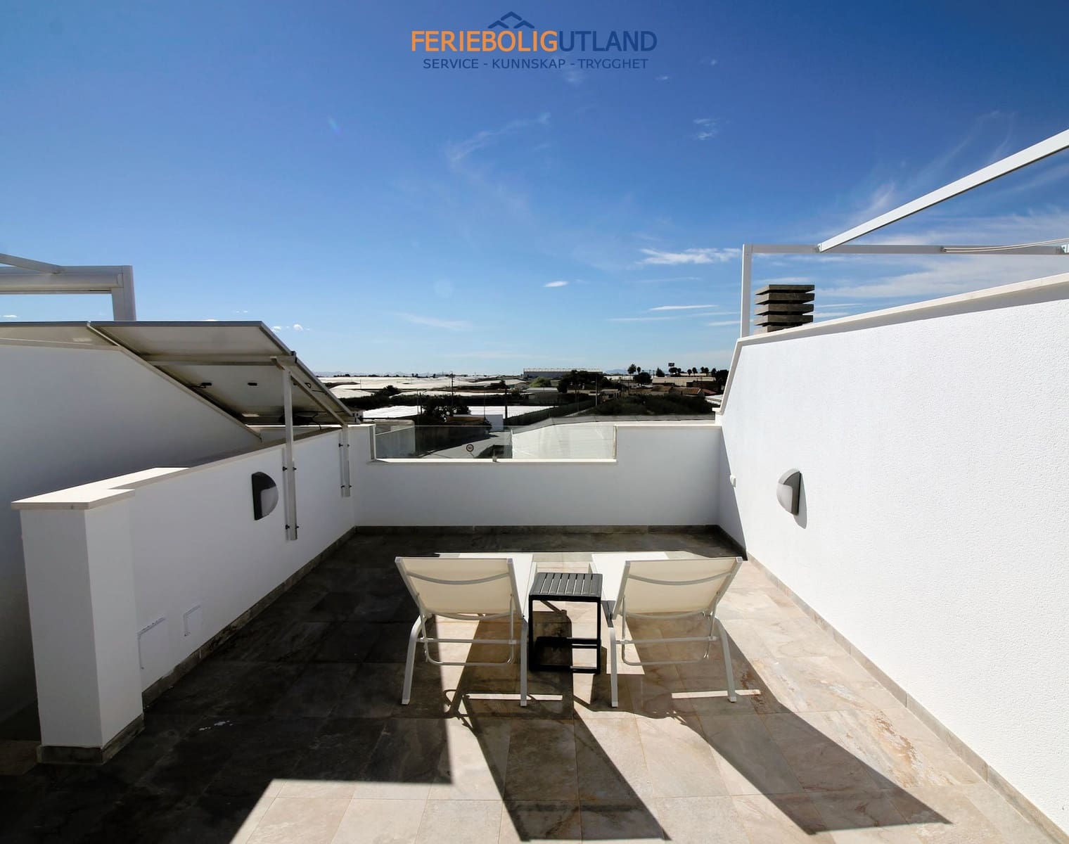 4 camera da letto Casa in vendita in Pilar de la Horadada con piscina garage - 369.900 € (Rif: 10001133)