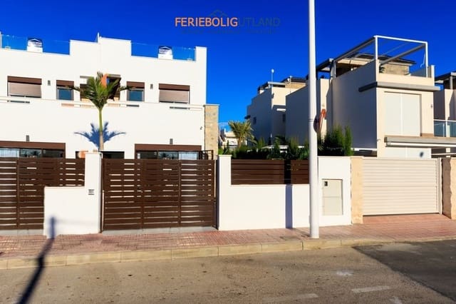 3 sypialnia Dom na sprzedaż w Pilar de la Horadada ciudad, Pilar de la Horadada z basenem garażem - 354 900 € (Ref: 10001134)