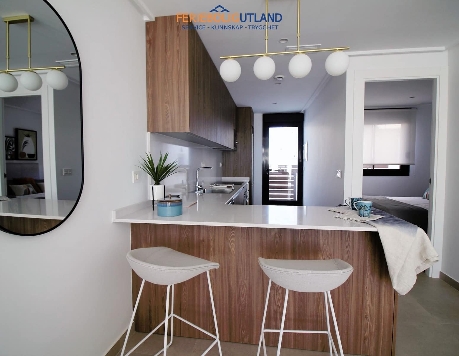 Casa de 3 habitaciones en Pilar de la Horadada en venta con piscina garaje - 354.900 € (Ref: 10001134)