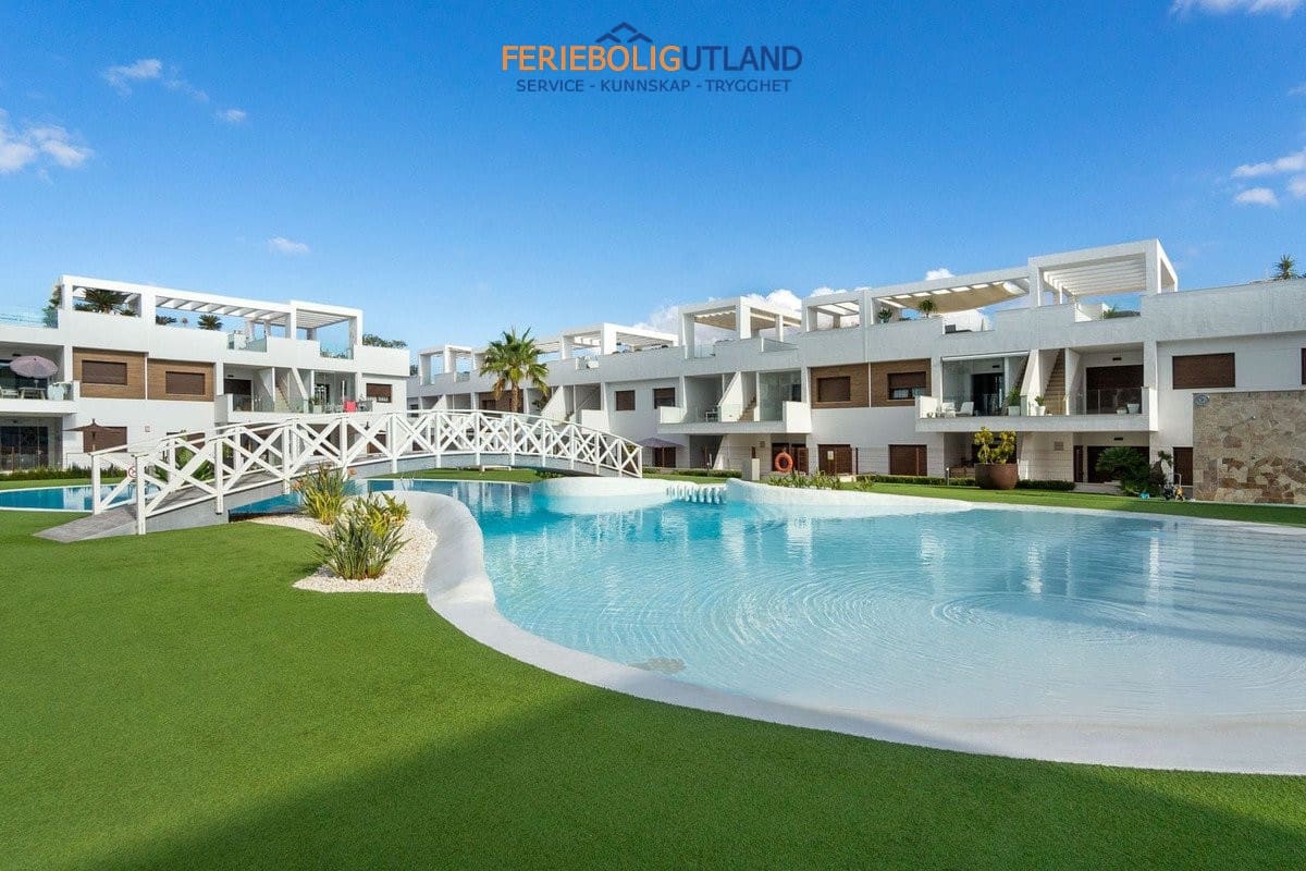 4 soveværelse Villa til salg i Los Balcones med swimmingpool - € 515.000 (Ref: 10001135)