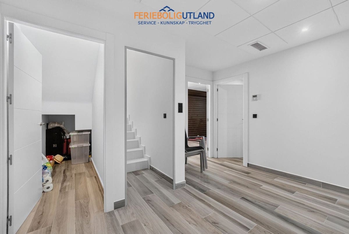4 soveværelse Villa til salg i Los Balcones med swimmingpool - € 515.000 (Ref: 10001135)