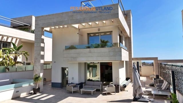 5 soveværelse Villa til salg i Villamartin, Orihuela med swimmingpool garage - € 850.000 (Ref: 10001136)