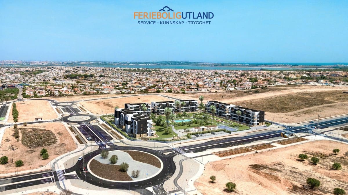 2 slaapkamer Penthouse te koop in Torrevieja met zwembad garage - € 349.000 (Ref: 10001137)