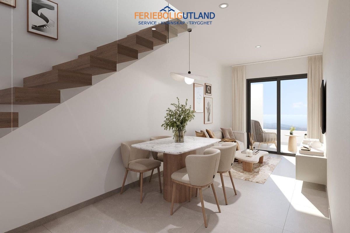 Apartamento de 3 habitaciones en Torrevieja en venta con piscina garaje - 289.000 € (Ref: 10001141)