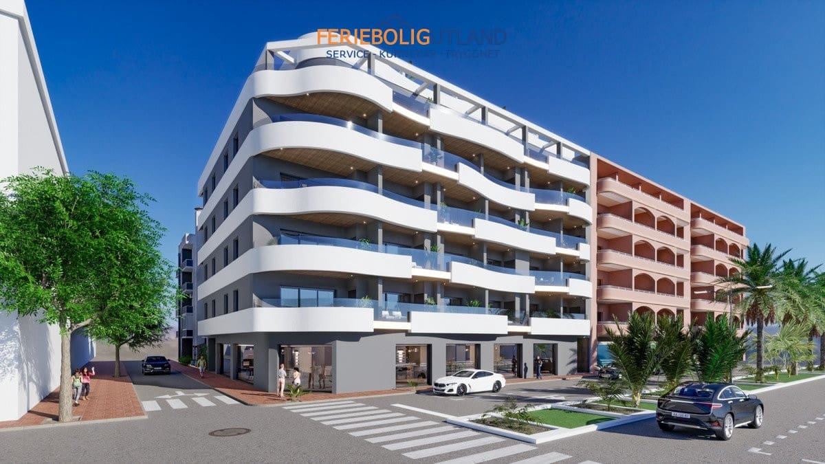 2 soveværelse Lejlighed til salg i Torrevieja med swimmingpool - € 319.000 (Ref: 10001142)